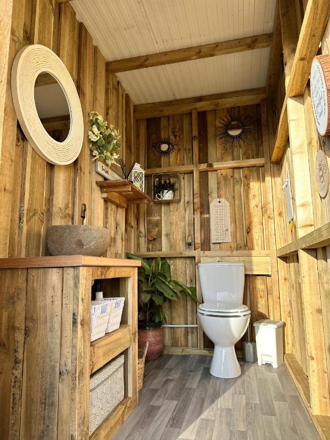 Deerstone Glamping-Pinhaw Beacon Dome Hot Tub Hotel Earby ภายนอก รูปภาพ